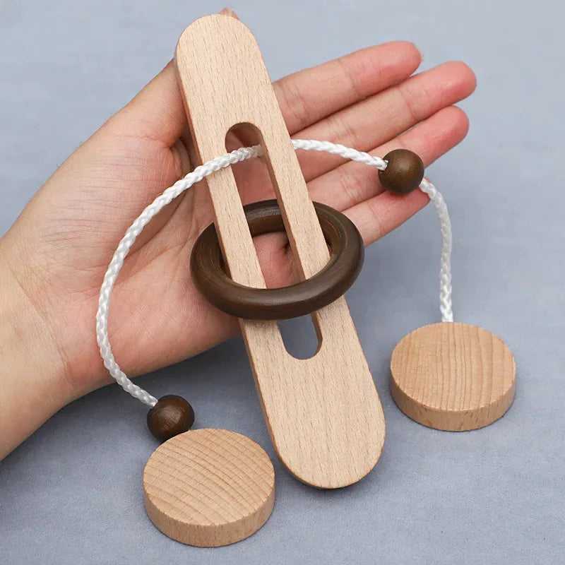 3D Wooden Interlocking Ring Puzzle - Logic and Spatial Thinking Development Game for All Ages