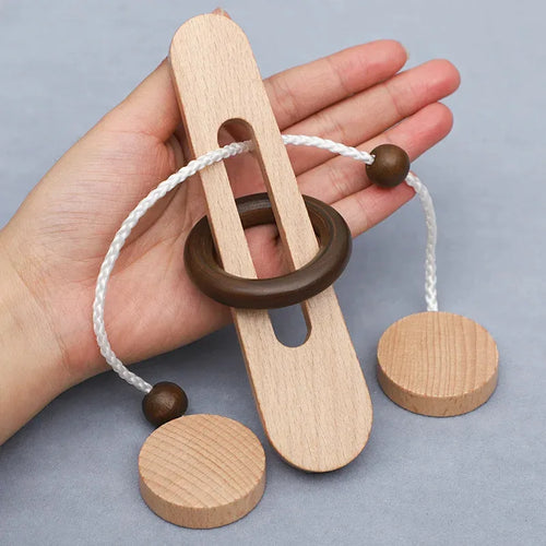 3D Wooden Interlocking Ring Puzzle - Logic and Spatial Thinking Development Game for All Ages