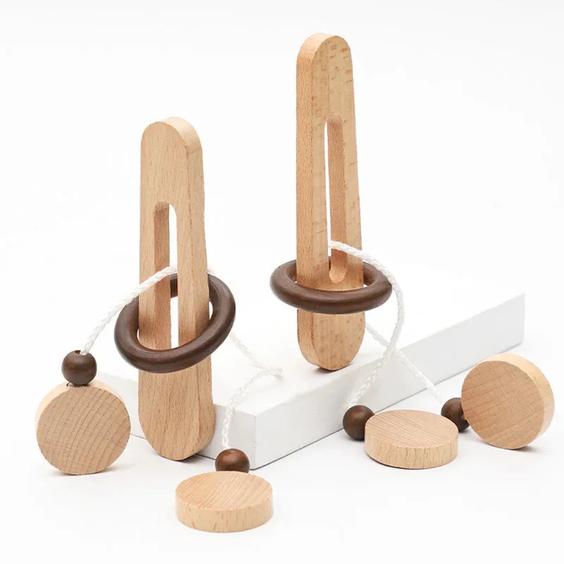 3D Wooden Interlocking Ring Puzzle - Logic and Spatial Thinking Development Game for All Ages
